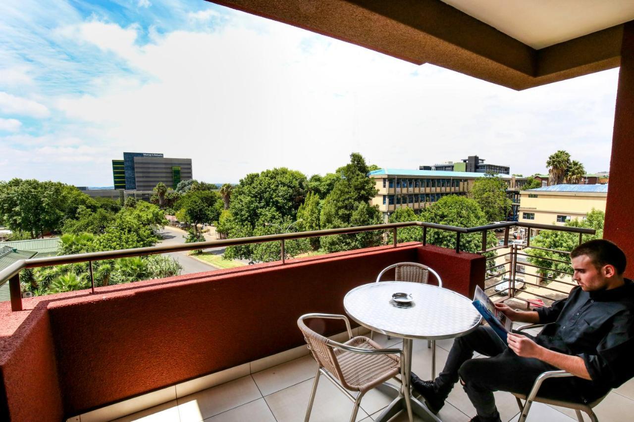The Nicol Hotel And Apartments Johannesburg Dış mekan fotoğraf