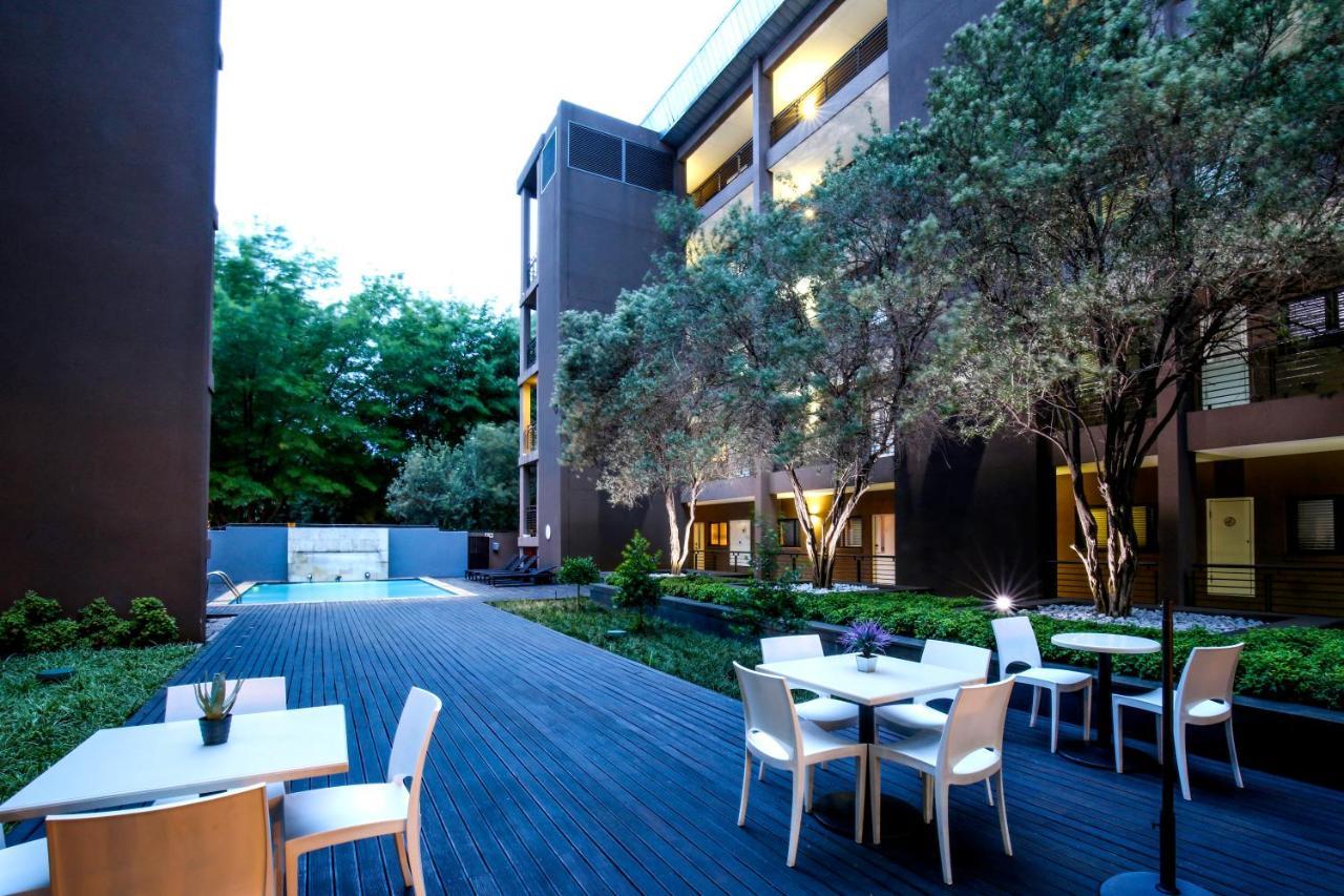 The Nicol Hotel And Apartments Johannesburg Dış mekan fotoğraf