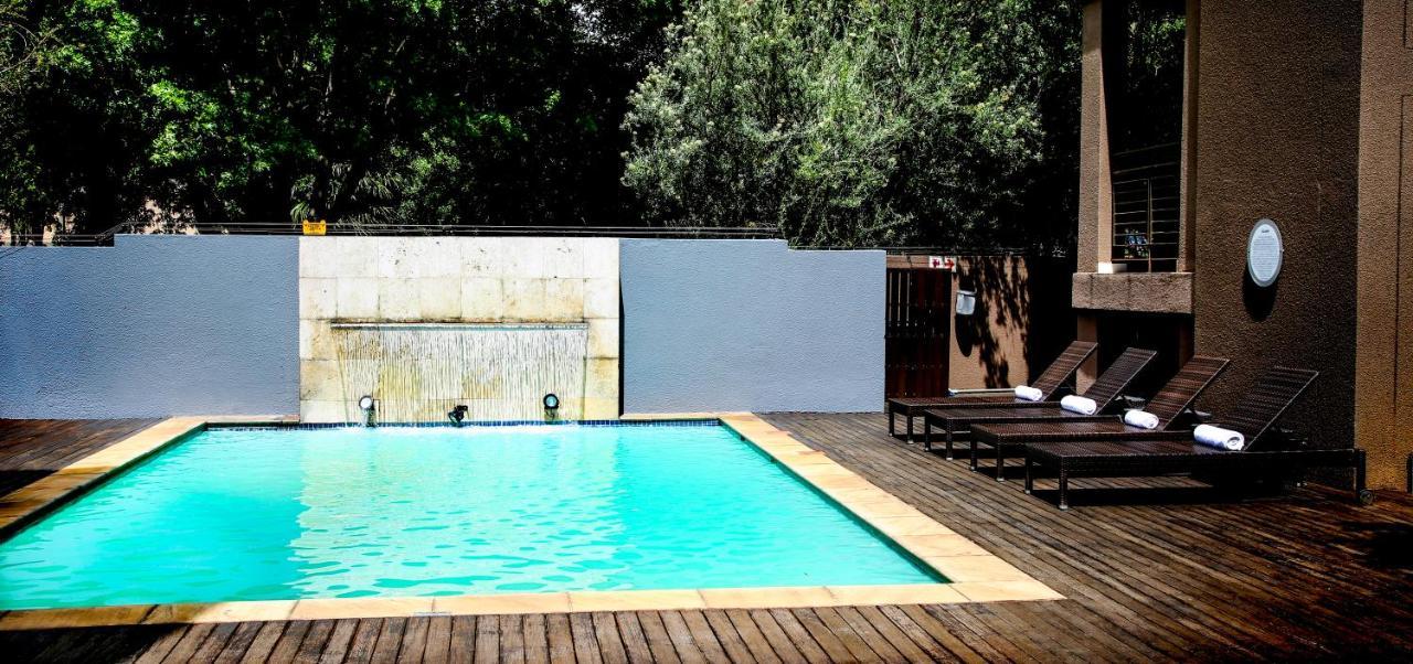 The Nicol Hotel And Apartments Johannesburg Dış mekan fotoğraf